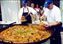 2004-11-Eerste_Lustrum_op_7_augustus-51-de_paella-Sirjacobs.JPG